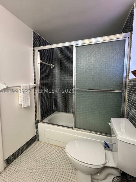 18707 NE 14th Ave 733, Miami FL - photo 16 of 28