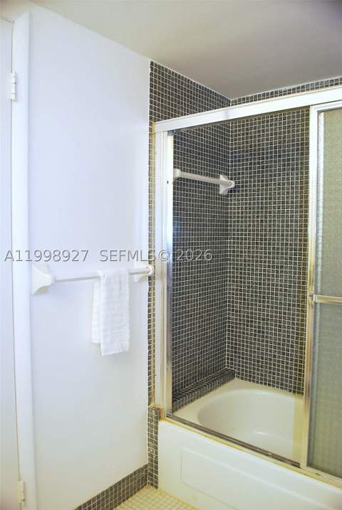18707 NE 14th Ave 733, Miami FL - photo 18 of 28