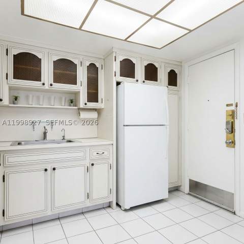 18707 NE 14th Ave 733, Miami FL - photo 7 of 28