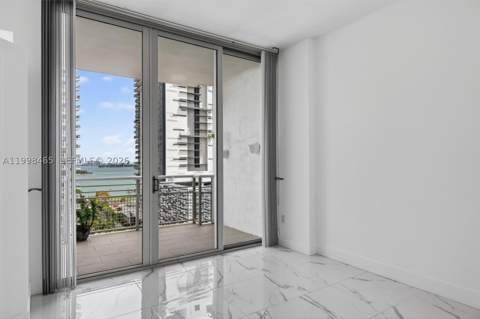 2200 NE 4th Ave 1003, Miami FL - photo 8 of 68