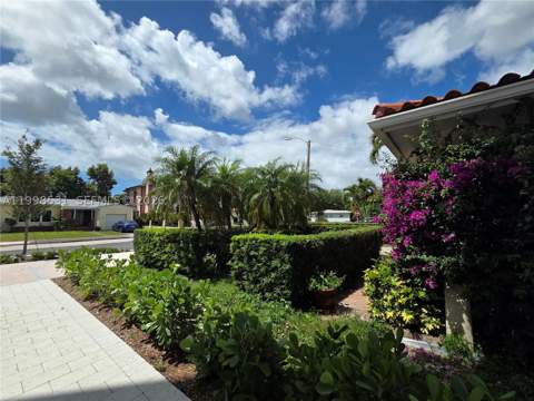 345 Malaga Ave, Coral Gables FL - photo 13 of 58