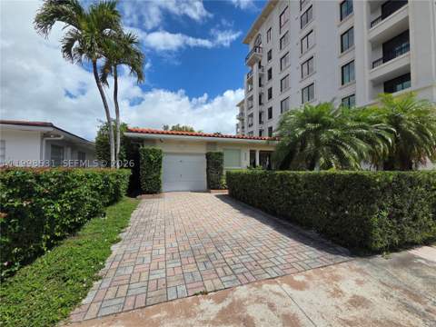 345 Malaga Ave, Coral Gables FL - photo 9 of 58