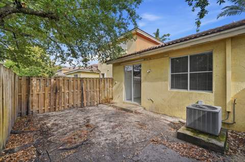 1584 SW 2nd Street, Homestead FL - photo 24 of 28