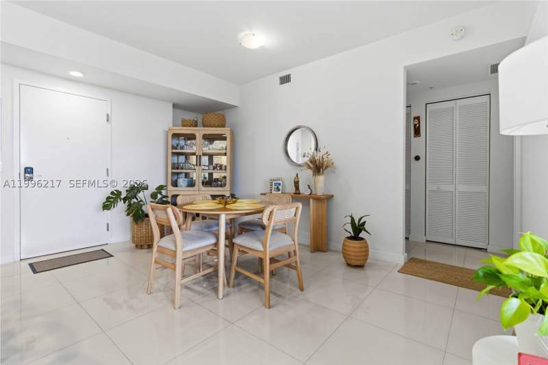 2 bedroom Condominium at 7875 NW 107th Ave 310, Midtown Doral Condo 4, Doral — photo 2