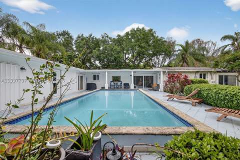 19745 SW 244th St, Homestead FL - photo 10 of 55