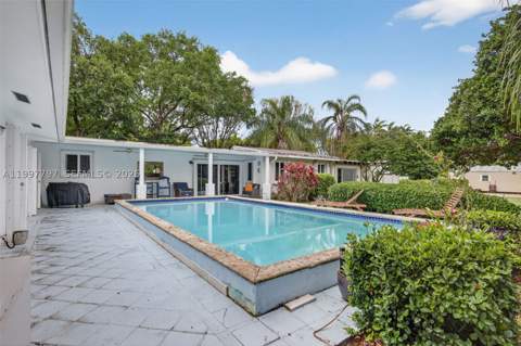 19745 SW 244th St, Homestead FL - photo 9 of 55
