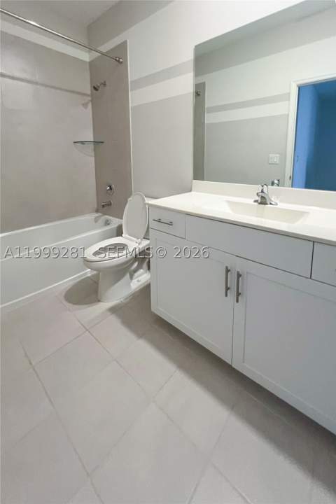 20800 NE 5th Ct, Miami FL - photo 16 of 28