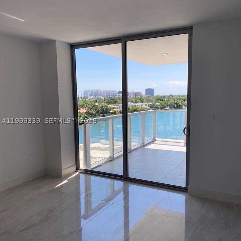 1 bedroom Condominium at 9521 E Bay Harbor Dr 605, Bay Harbour Island, Bay Harbor Islands — photo 3