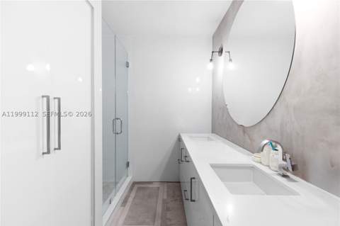 524 Warren Ln, Key Biscayne FL - photo 22 of 61