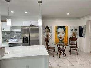 1 bedroom Condominium at 1004 Pennsylvania Avenue 3, Pen-Ten Co-Op Apts Inc, Miami Beach — photo 1