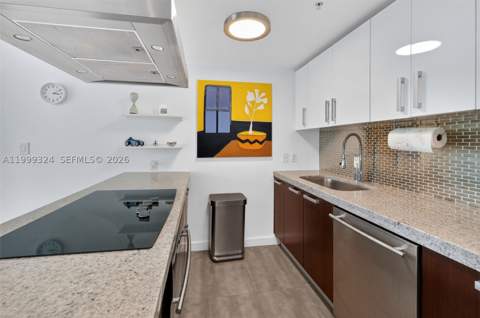 720 NE 62nd St 404, Miami FL - photo 8 of 52