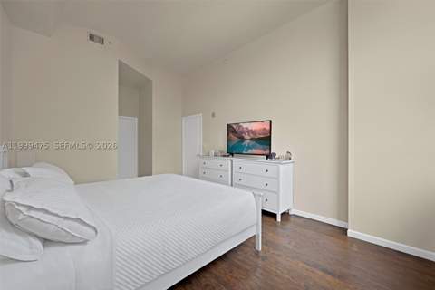 19501 W Country Club Dr 208, Aventura FL - photo 11 of 26