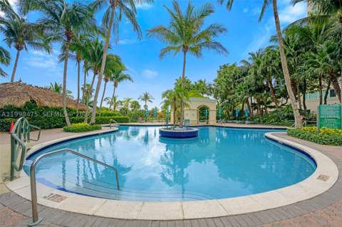 19501 W Country Club Dr 208, Aventura FL - photo 19 of 26