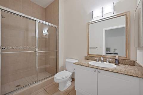 19501 W Country Club Dr 208, Aventura FL - photo 9 of 26