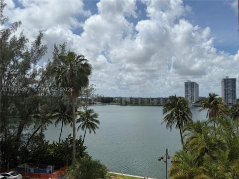 18151 NE 31st Ct 505, Aventura FL - photo 12 of 45