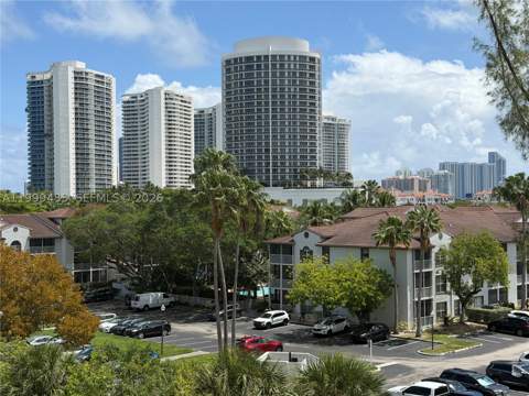 18151 NE 31st Ct 505, Aventura FL - photo 13 of 45