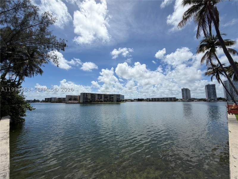 1 bedroom Condominium at 18151 NE 31st Ct 505, The Clipper At Bisc Cove, Aventura — photo 2
