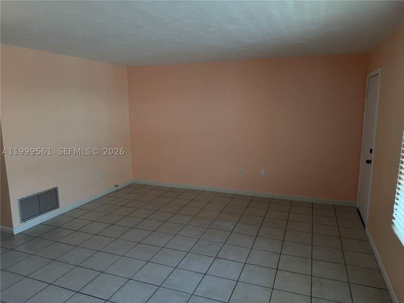 1 bedroom Condominium at 3881 W Flagler St 319, 3881 West Flagler Condo, Miami — photo 4