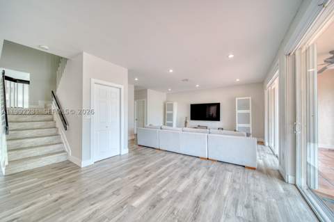 15261 SW 108th Ter, Miami FL - photo 13 of 36