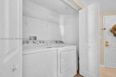 7350 SW 89th St 1511S, Miami FL - photo 15 of 27