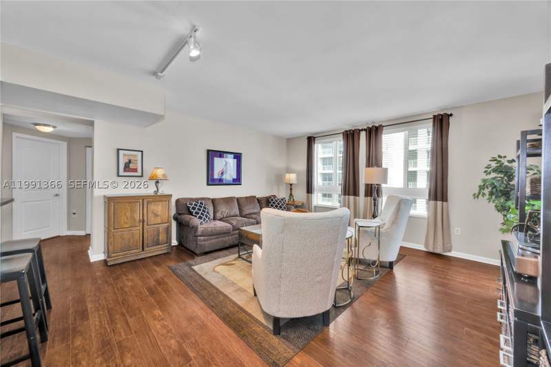 2 bedroom Condominium at 7350 SW 89th St 1511S, Toscano Condo, Miami — photo 4