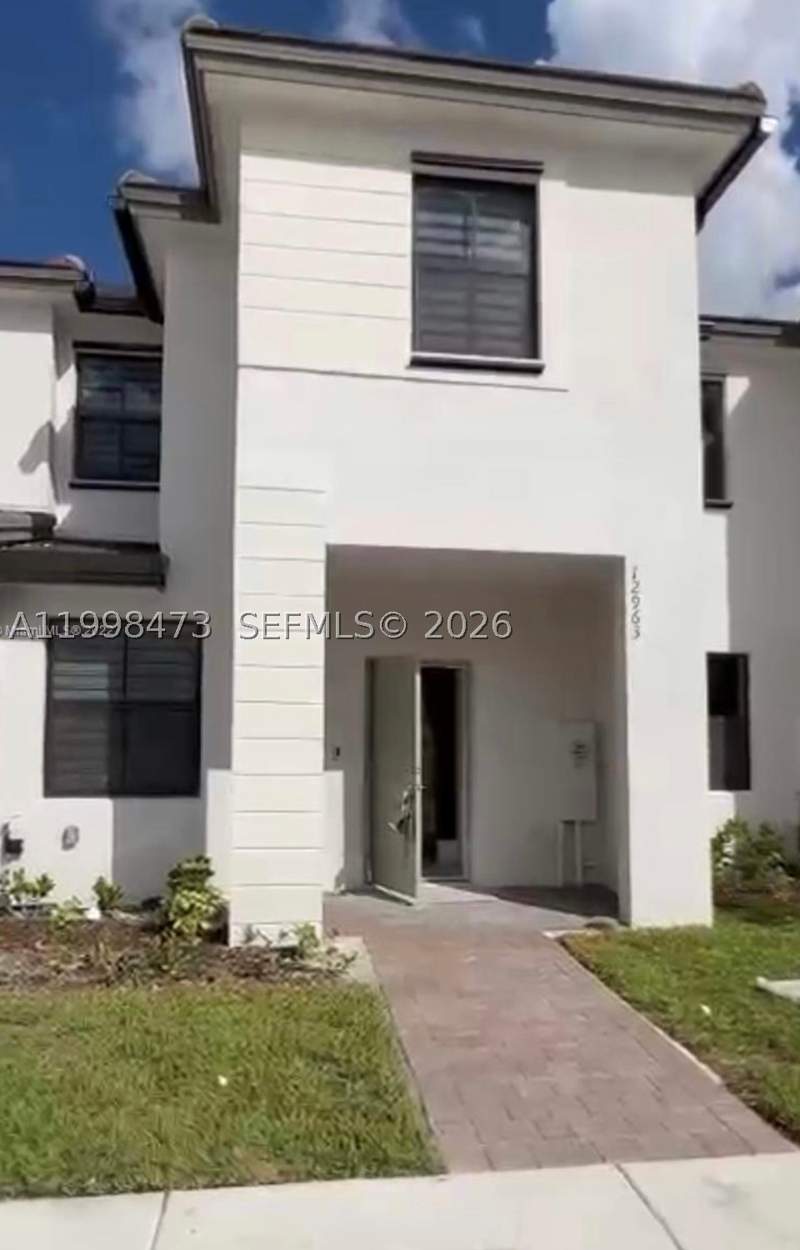 3 bedroom Townhouse at 12909 SW 232nd Ln, Kendall Assemblage South, Homestead — photo 2