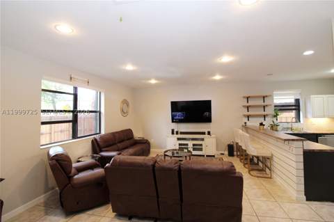 3698 SE 2nd Dr, Homestead FL - photo 22 of 70