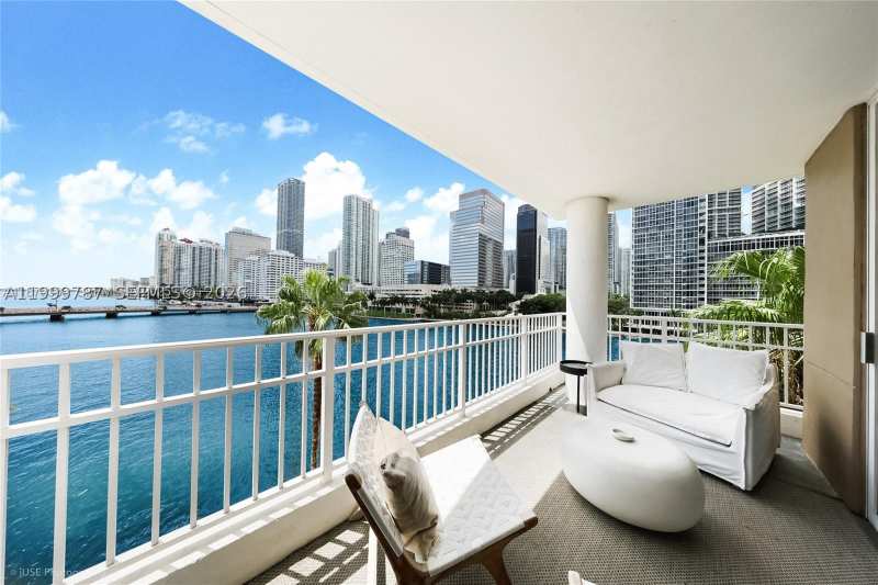 3 bedroom Condominium at 701 Brickell Key Blvd 503, Courvoisier Courts Condo, Miami — photo 1