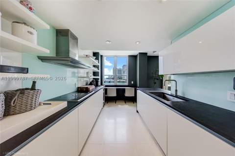 701 Brickell Key Blvd 503, Miami FL - photo 9 of 25