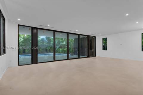 3983 Kumquat Ave, Miami FL - photo 21 of 41