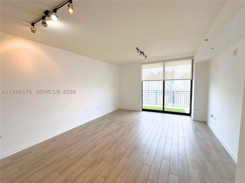 1 bedroom Condominium at 999 SW 1st Ave 2109, Nine At Mary Brickell Vil, Miami — photo 5