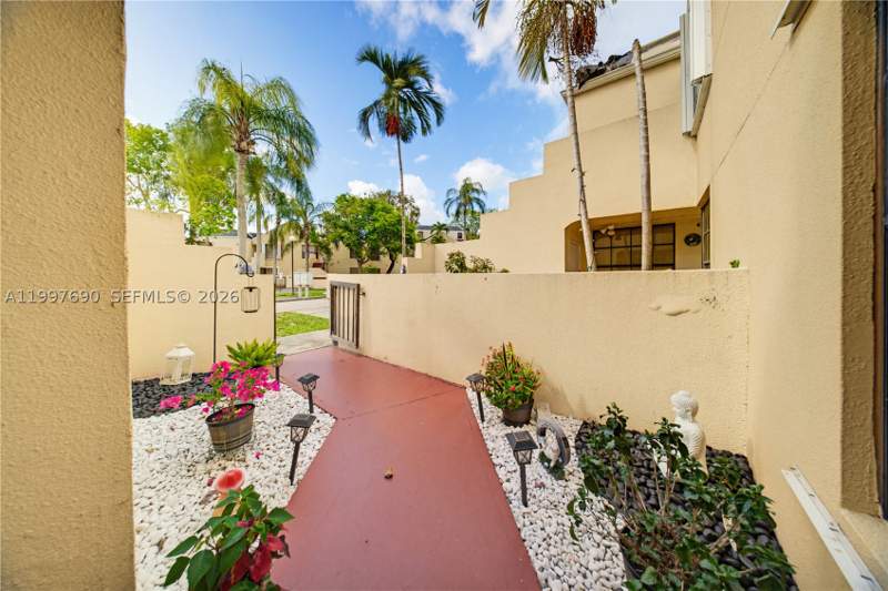 3 bedroom Condominium at 12984 SW 88th Ln B104, Elan At Calusa Condo II, Miami — photo 2
