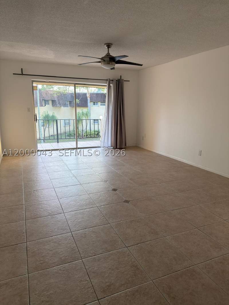 1 bedroom Condominium at 9108 SW 137th Ter 16-3, Heather Walk Condo, Miami — photo 2