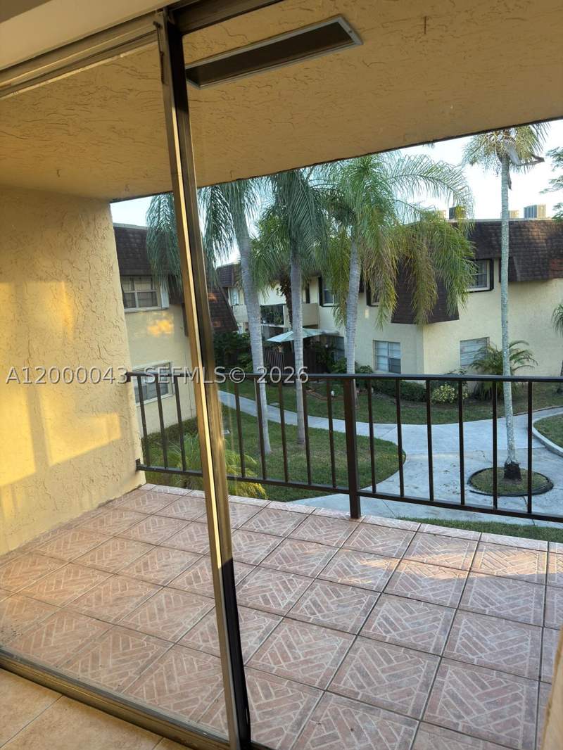 1 bedroom Condominium at 9108 SW 137th Ter 16-3, Heather Walk Condo, Miami — photo 4