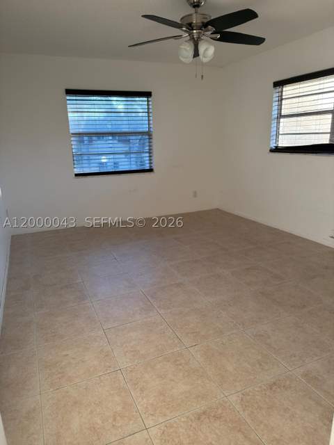 9108 SW 137th Ter 16-3, Miami FL - photo 6 of 18