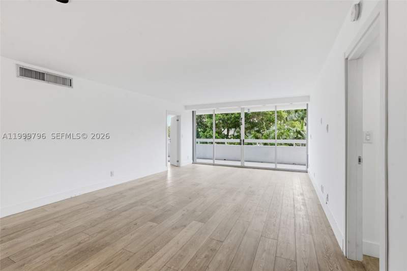 2 bedroom Condominium at 1627 Brickell Ave 603, Imperial At Brickell Cond, Miami — photo 4