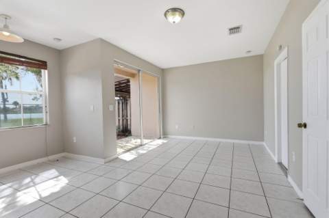 27598 SW 138th Avenue, Homestead FL - photo 11 of 42