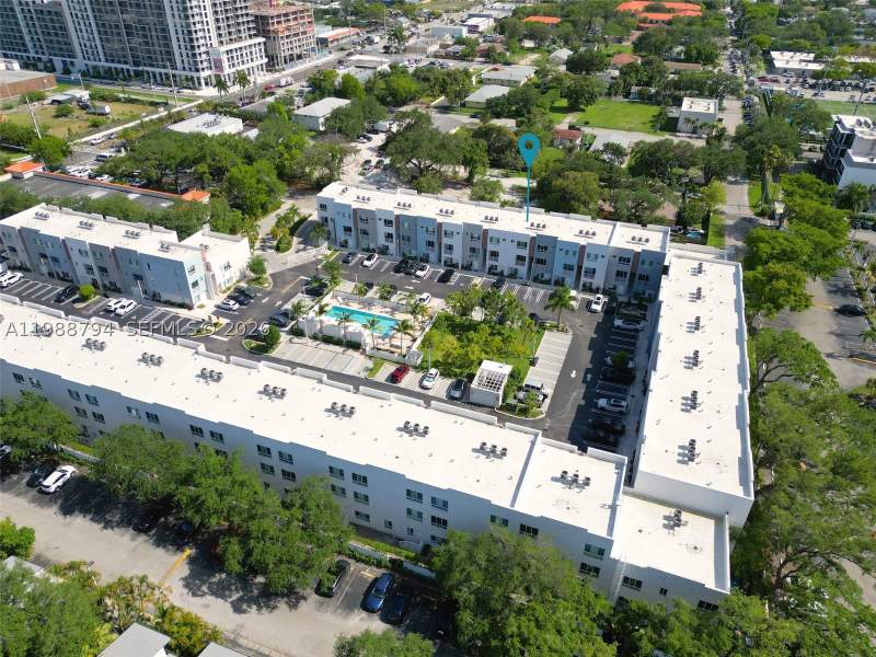 2 bedroom Townhouse at 2505 NE 193rd St 4208, Riverwood, Miami — photo 5