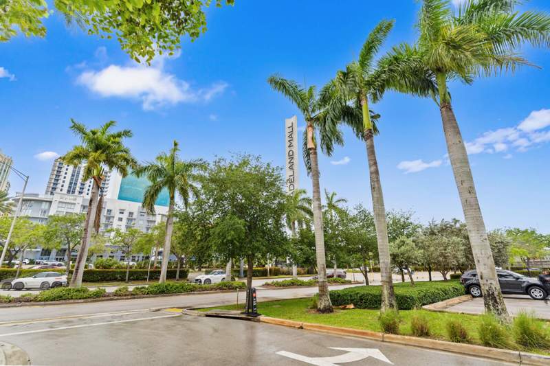 2 bedroom Condominium at 7355 SW 89th 717n, Toscano Condo, Miami — photo 3