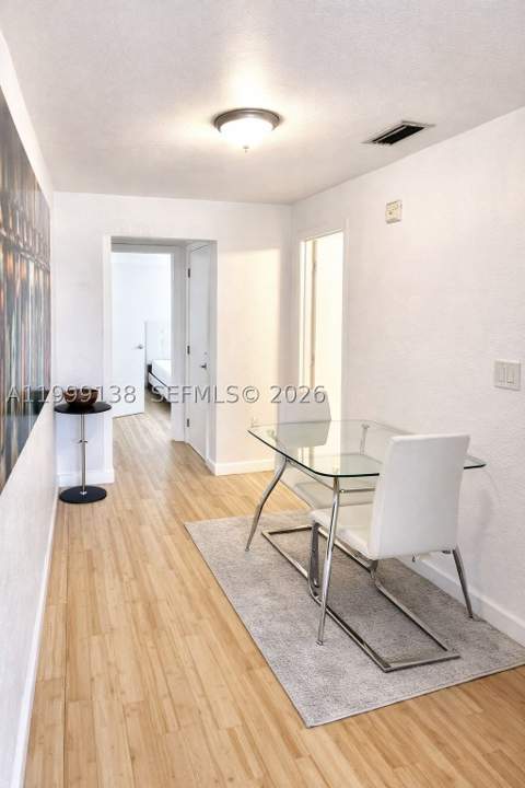 3915 N Meridian Ave 101, Miami Beach FL - photo 7 of 20
