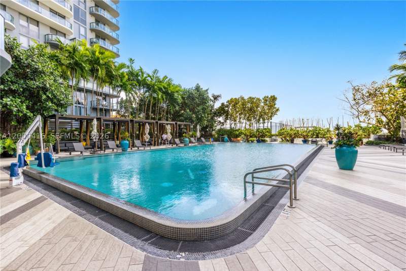 2 bedroom Condominium at 121 NE 34th St 2602, 3401 MIDTOWN CONDO, Miami — photo 4