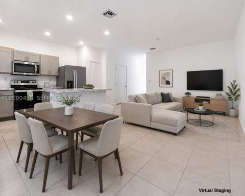 1170 SW 7th Ct, Florida City FL - photo 8 of 36