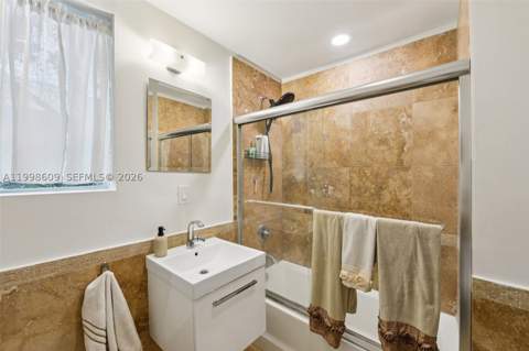 1510 Meridian Ave 12, Miami Beach FL - photo 15 of 22