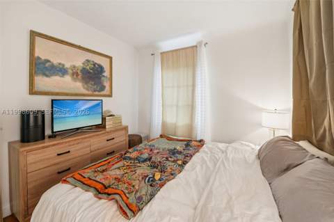 1510 Meridian Ave 12, Miami Beach FL - photo 20 of 22