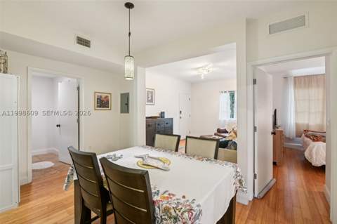 1510 Meridian Ave 12, Miami Beach FL - photo 7 of 22