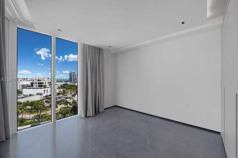 1000 S Pointe Dr 901, Miami Beach FL - photo 15 of 25