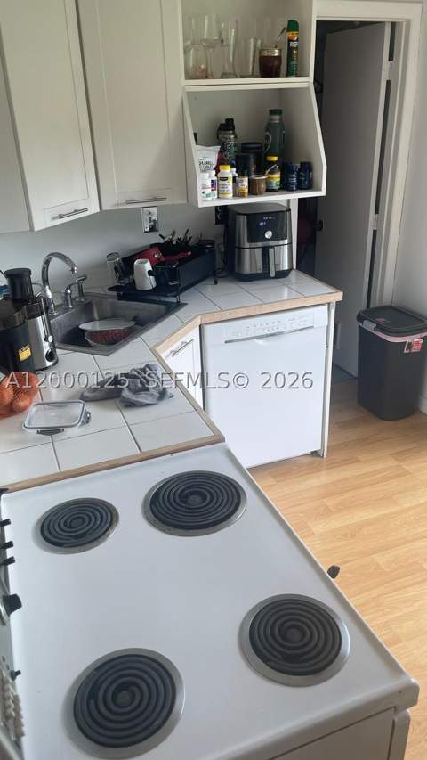 8741 NE 4th Ave Rd 8741, Miami Shores FL - photo 7 of 22
