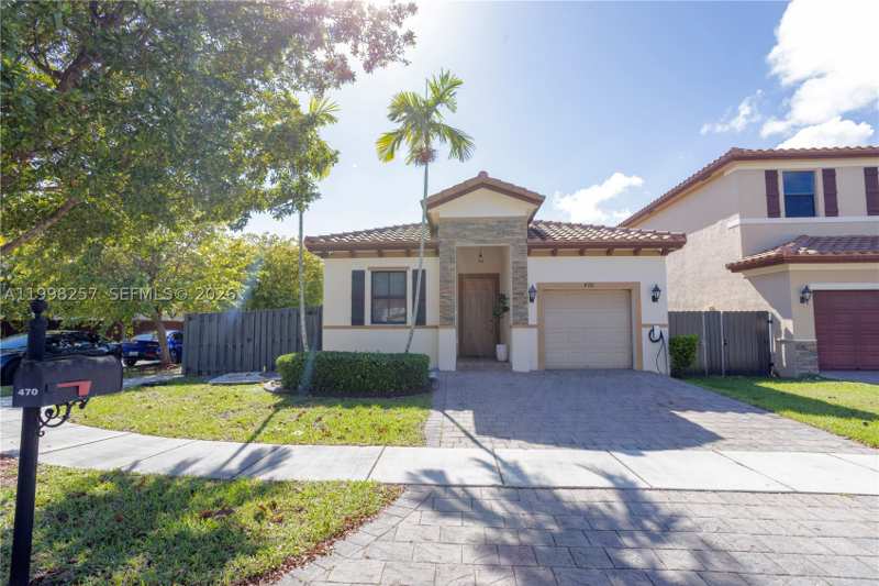 4 bedroom SingleFamilyResidence at 470 SE 34th Ter, Baywinds At Cozumel, Homestead — photo 1