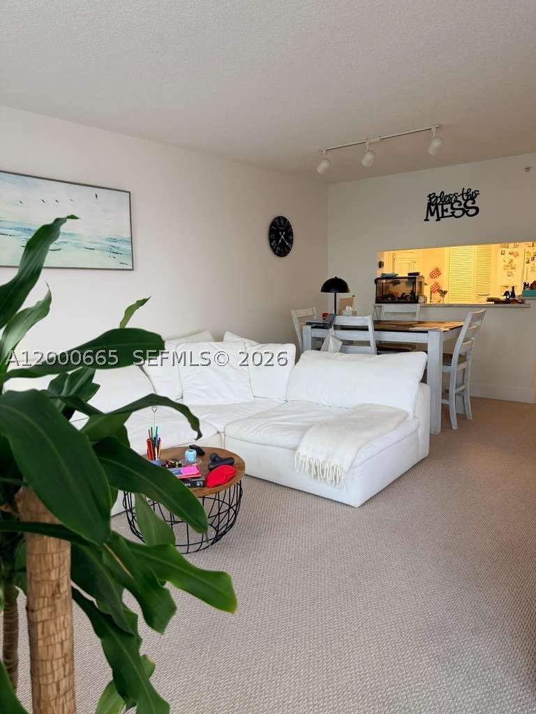 1 bedroom Condominium at 701 Brickell Key Blvd 1501, Courvoisier Courts Condo, Miami — photo 2