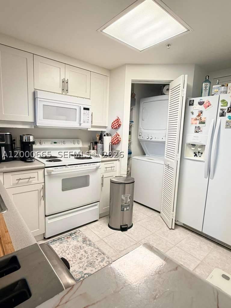 1 bedroom Condominium at 701 Brickell Key Blvd 1501, Courvoisier Courts Condo, Miami — photo 4